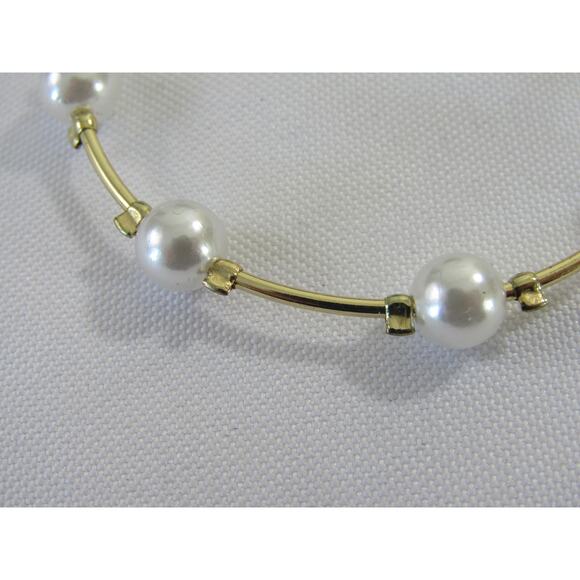 Gold Tone Faux Pearl Station Dangly Earrings 2.5" Round Boho Cottaecore - Picture 2 of 3